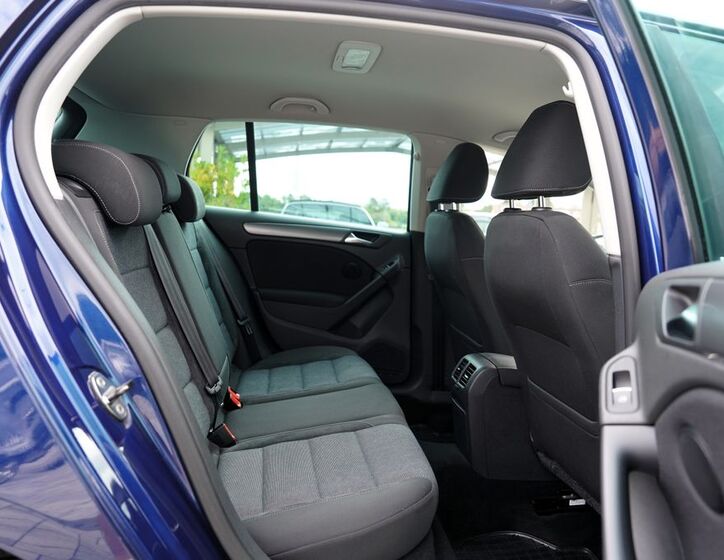 Volkswagen Golf 28
