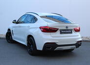 BMW X6 8