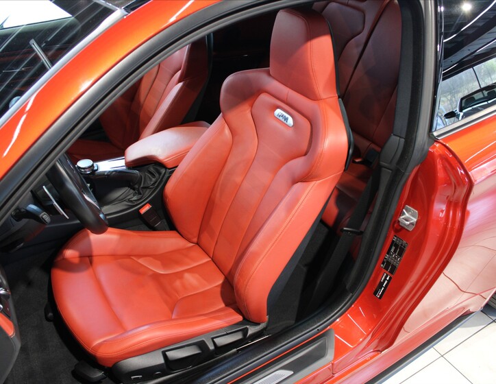 BMW M4 12