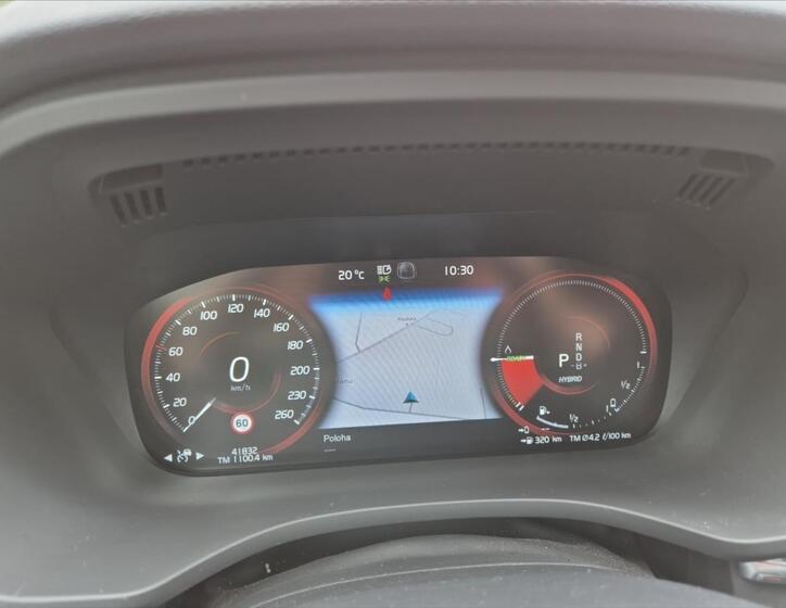 Volvo XC60 8