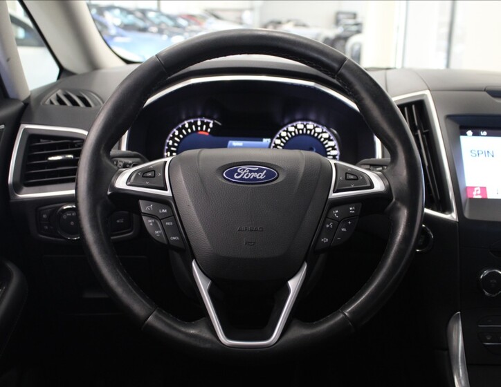 Ford S-MAX 9