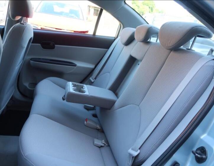 Hyundai Accent 13