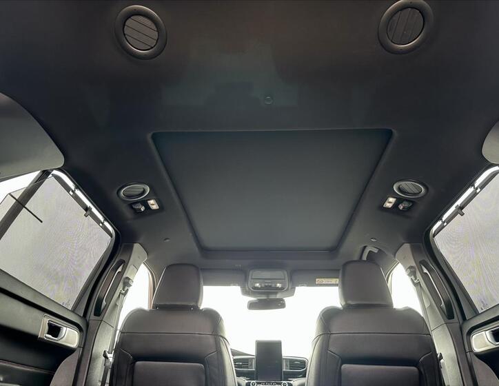 Ford Explorer 14