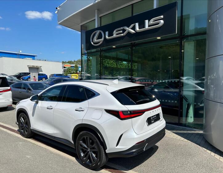 Lexus NX 350h 4