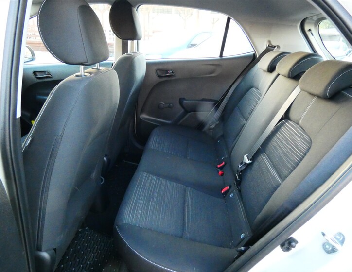 KIA Picanto 10