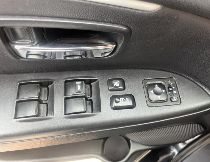 Mitsubishi ASX 24