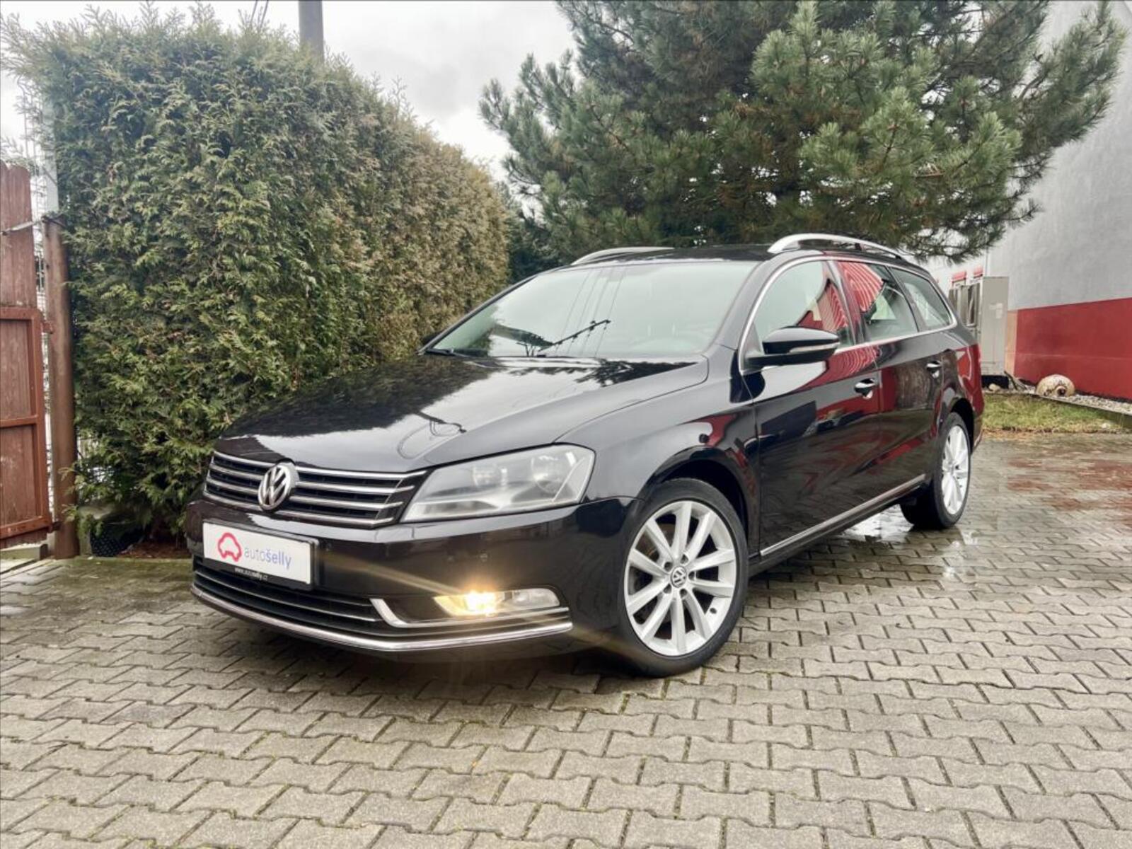 Volkswagen Passat 1