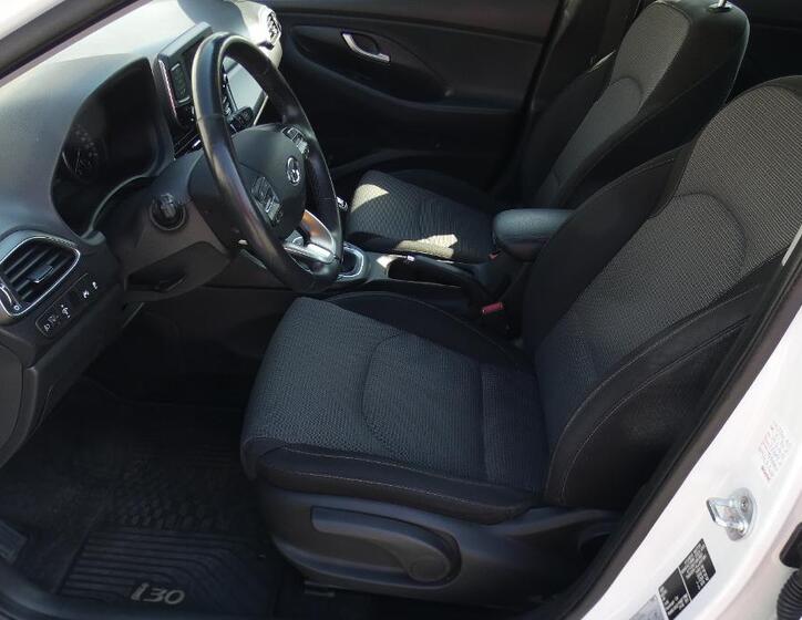 Hyundai i30 19