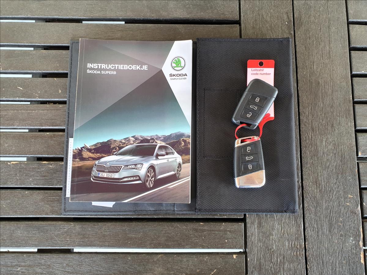 Škoda Superb