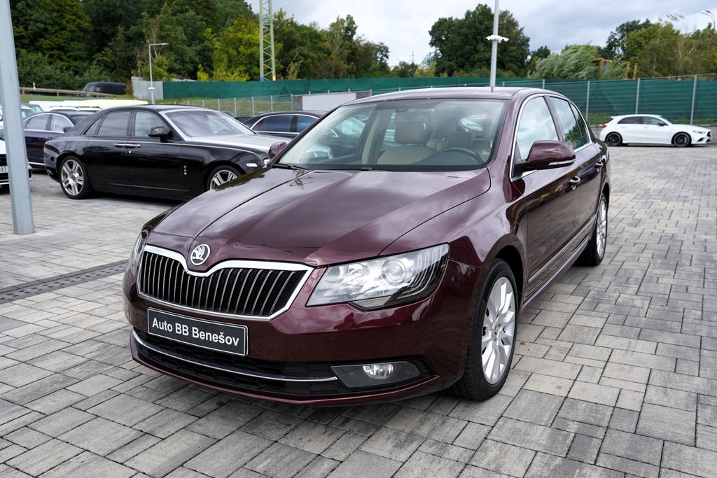 Škoda Superb