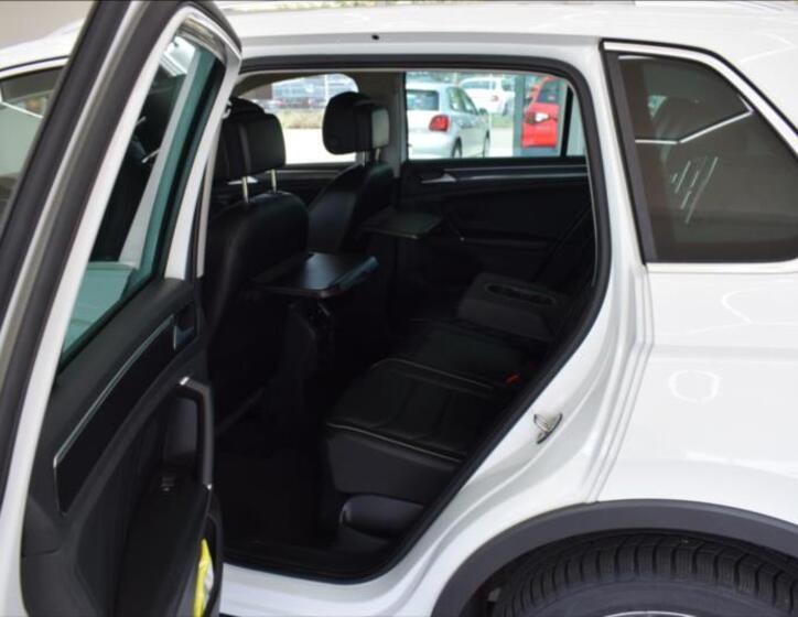 Volkswagen Tiguan 12