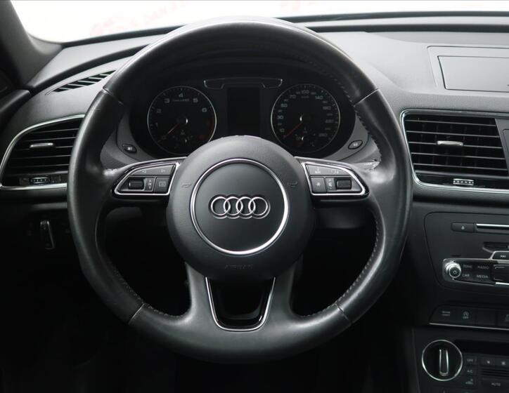 Audi Q3 18