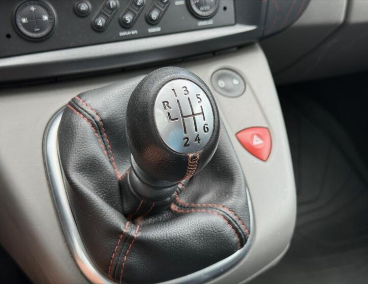 Renault Scénic 13