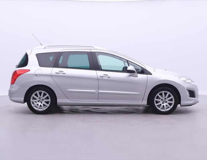 Peugeot 308 8