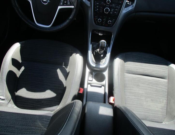 Opel Astra 10