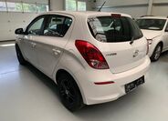 Hyundai i20 4
