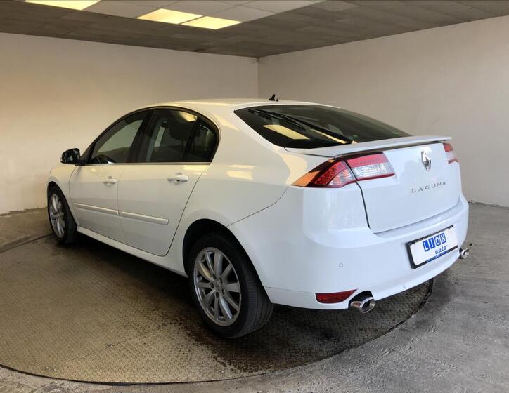 Renault Laguna 5