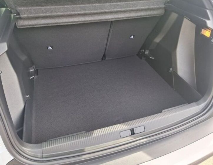 Peugeot 2008 7