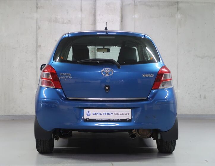 Toyota Yaris 6