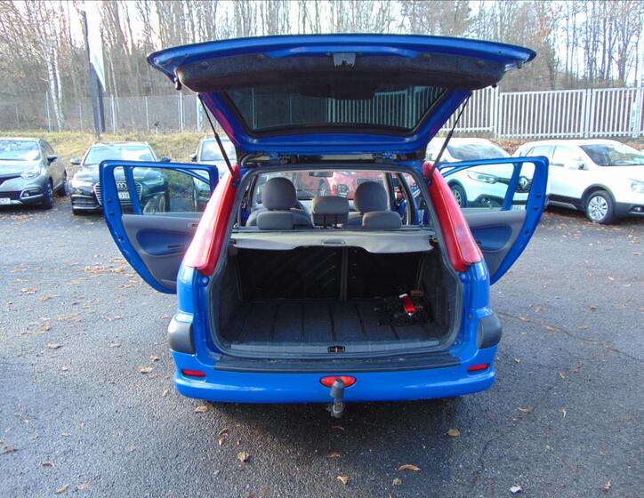 Peugeot 206 12