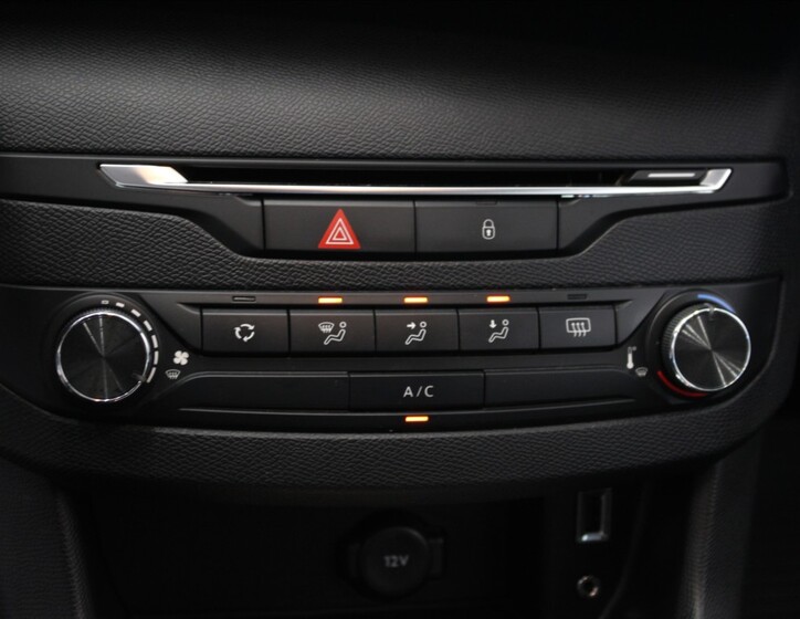 Peugeot 308 11