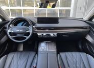 Hyundai Genesis 15