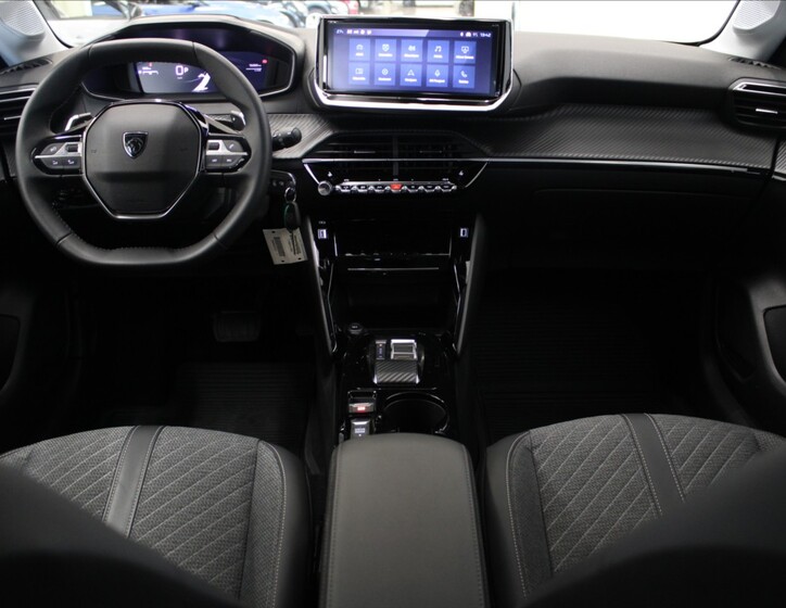 Peugeot 208 8
