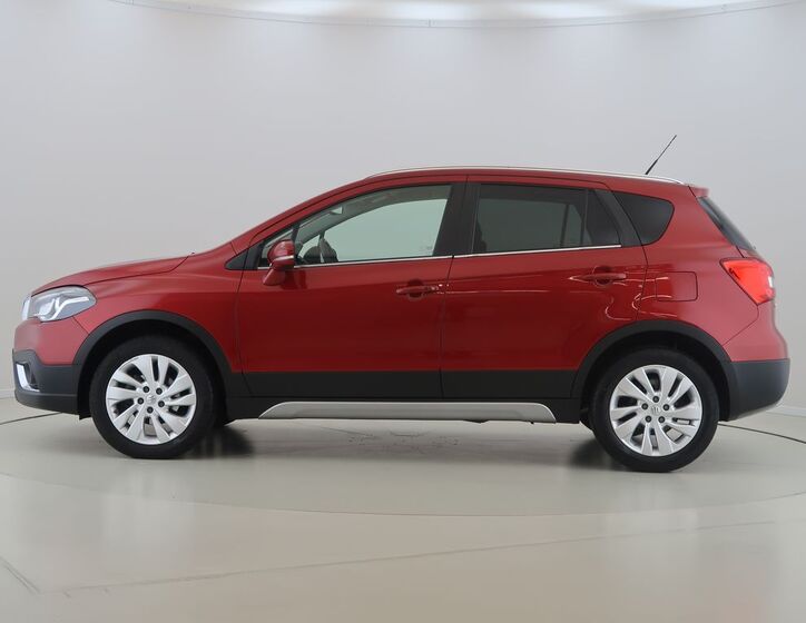 Suzuki SX4 S-Cross 8