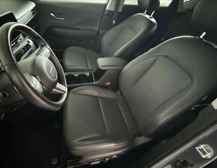 Hyundai Kona 7