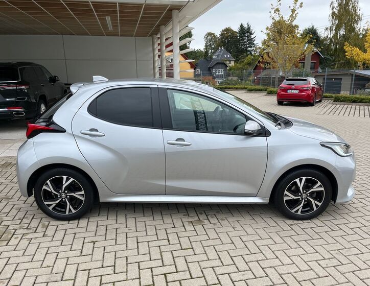 Toyota Yaris 7