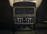 Audi Q8 25