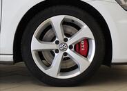 Volkswagen Golf 30