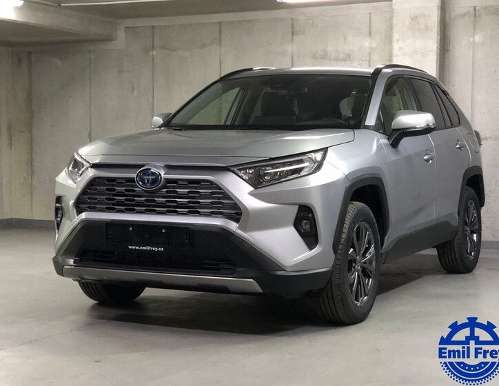 Toyota RAV4 1