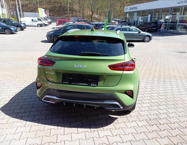 KIA XCeed 5
