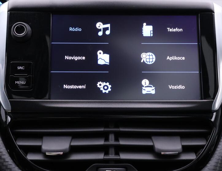 Peugeot 2008 24