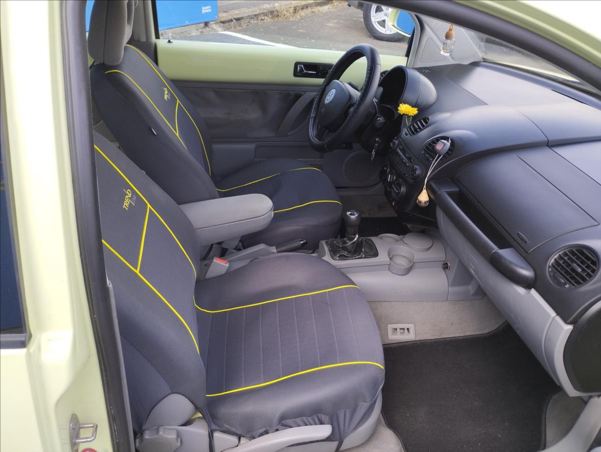 Volkswagen New Beetle