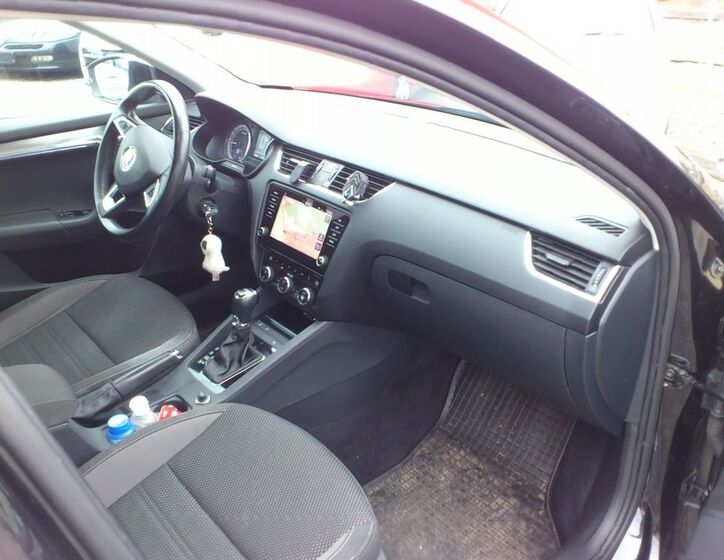Škoda Octavia 23