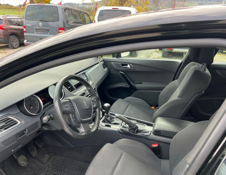 Peugeot 508 5