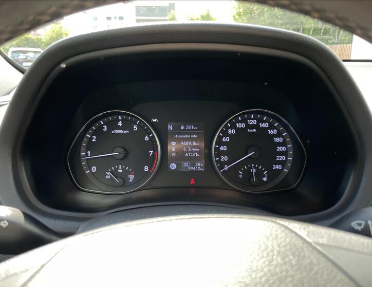 Hyundai i30 9