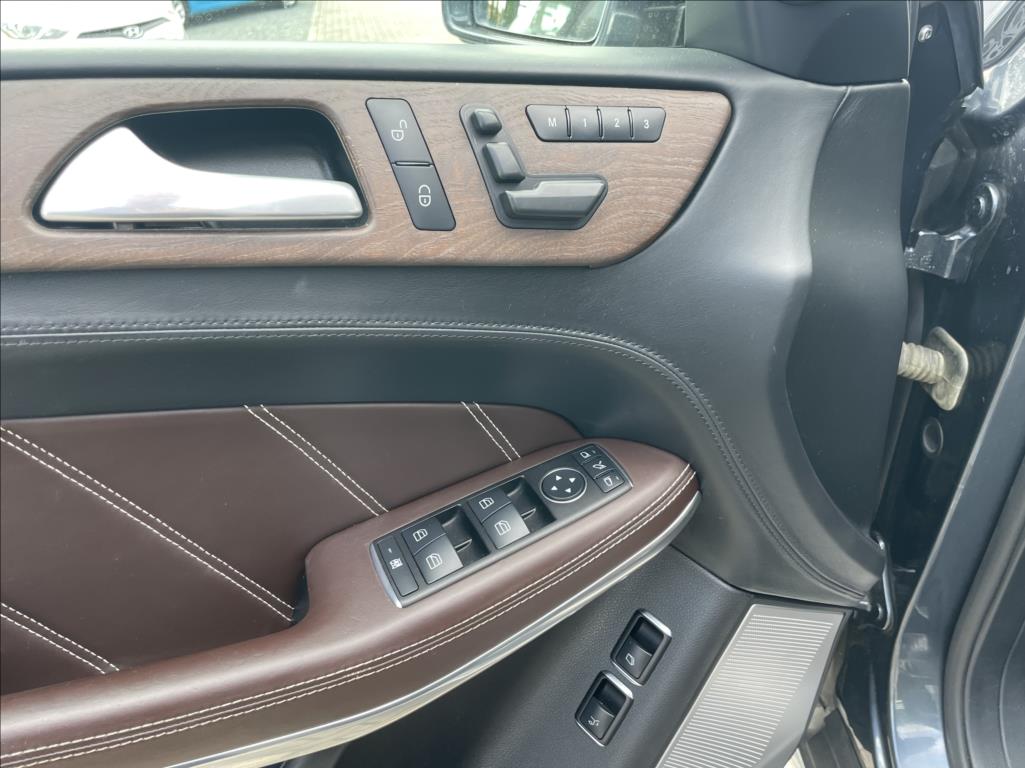 Mercedes-Benz GL