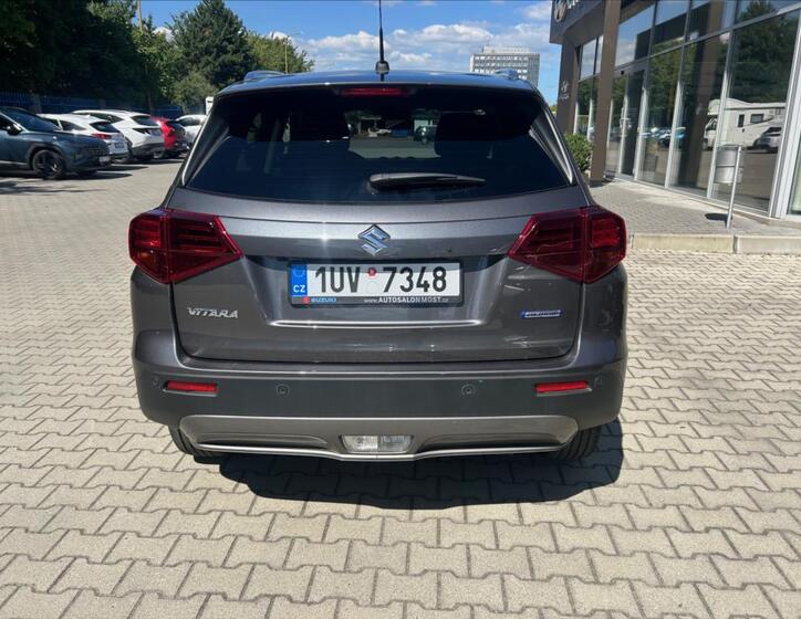 Suzuki Vitara 6