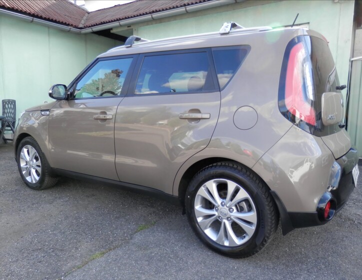 KIA Soul 6