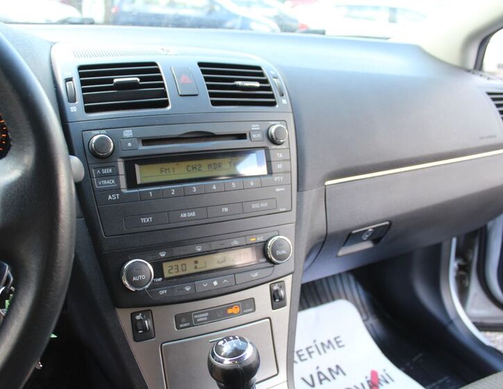 Toyota Avensis 20