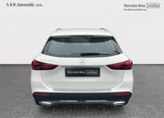 Mercedes-Benz GLA 6