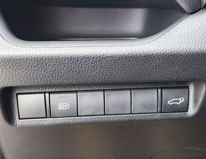 Toyota RAV4 29
