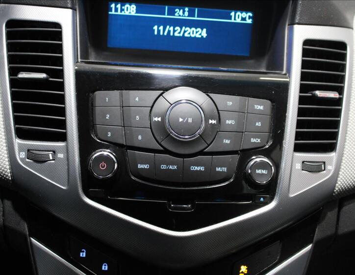Chevrolet Cruze 31