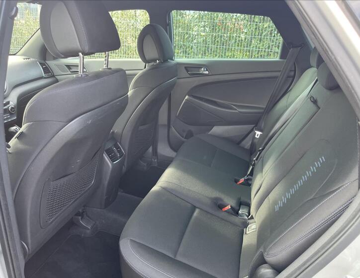 Hyundai Tucson 13