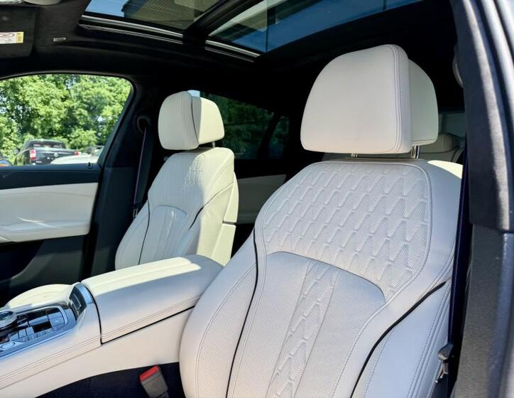 BMW X6 23