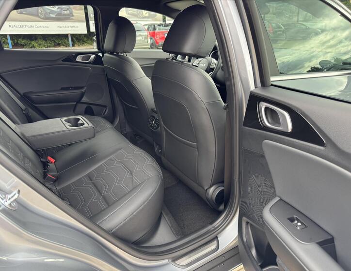 KIA XCeed 28