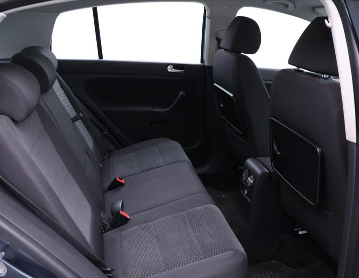 Volkswagen Golf Plus 11